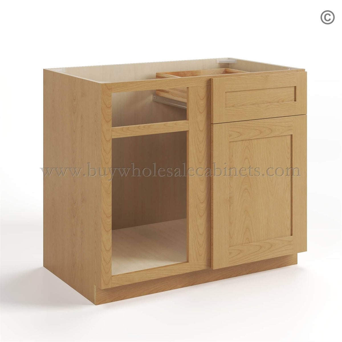Treasure Chest Shaker Blind Corner Base Cabinet (L/R interchangeable)